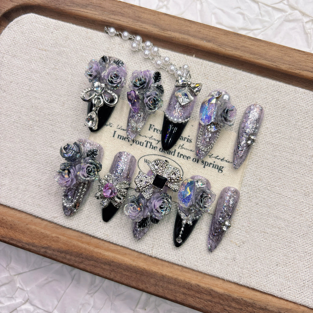 Purple tassel 11-finger large butterfly handmade nail art, heavy-duty, high-end, cool and stylish nail art for 2026 mid-length design.